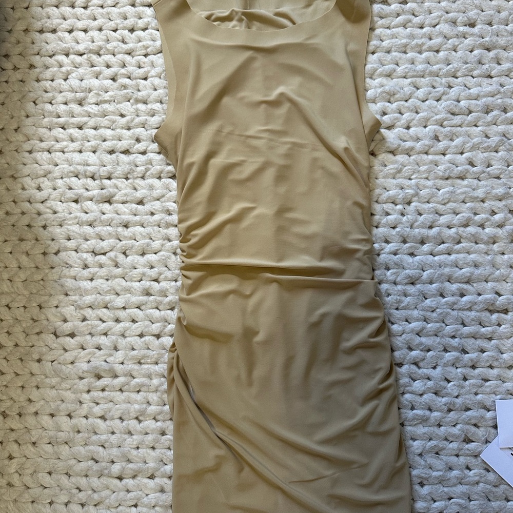 Norma Kamali Pickleball Dress - Picture 4 of 4